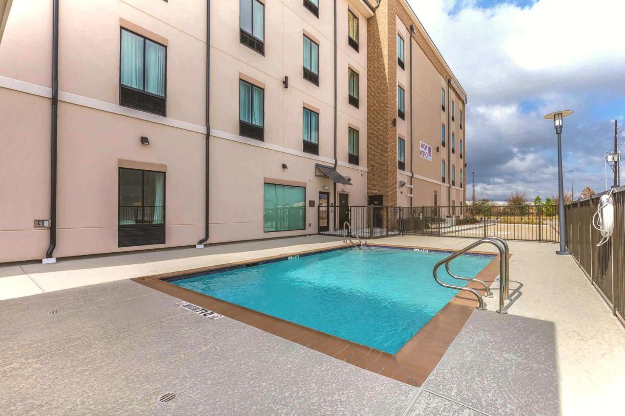 Comfort Suites Northwest Houston At Beltway 8 Exterior foto